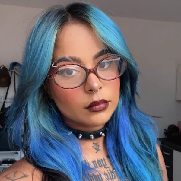 Gabriela — Estagiária — Embraer